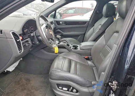 2021 Porsche Cayenne from USA, damaged, VIN WP1AA2AY5MDA00901